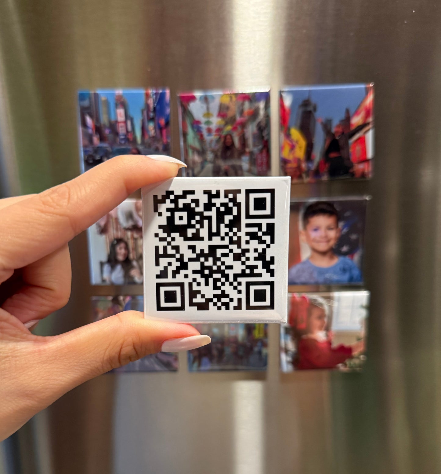 Custom photo magnets 2x2"